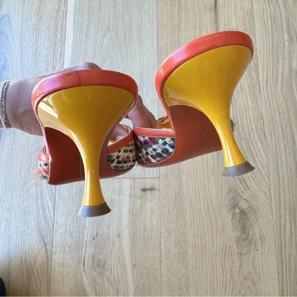 Salvatore Ferragamo Carolin Tweed Mule Lacquer Kitten Heel, Orange, Size 8, EUC - Picture 8 of 10